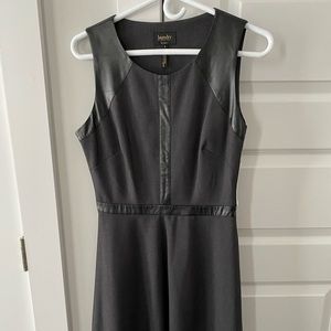 NWT Laundry by Design dress
